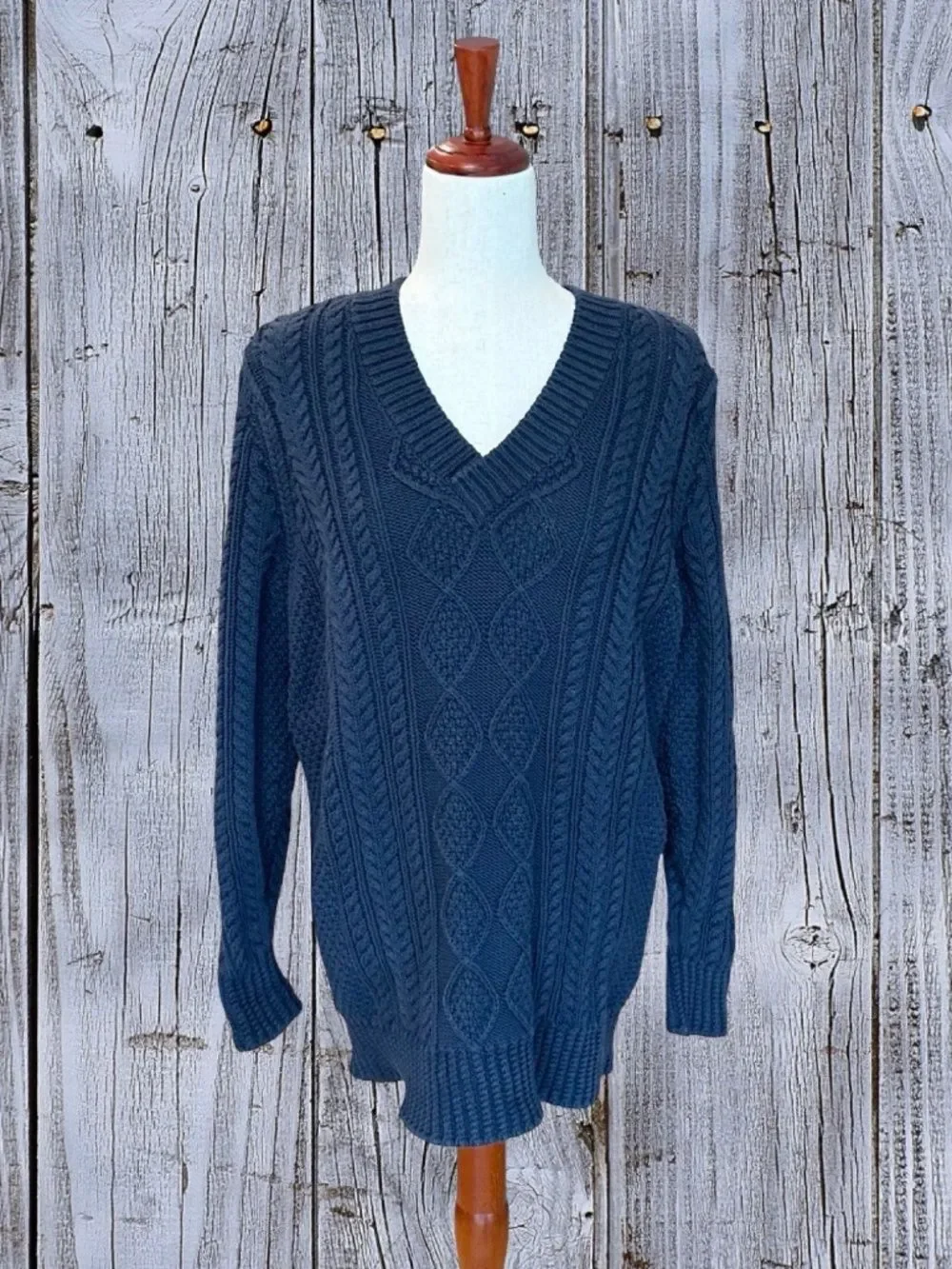 L.L. Bean Signature Women's Cableknit, Fisherman Sweater Navy Blue Med